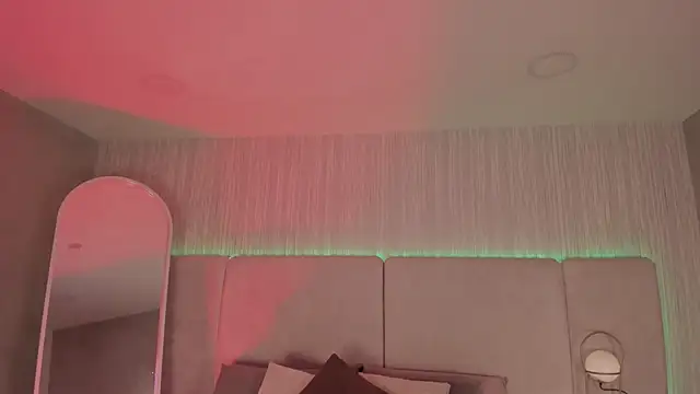 Snapshot of MALENA-ANGEL chatting on November 24, 7:35 pm MALENA-ANGEL online show from November 24, 7:35 pm