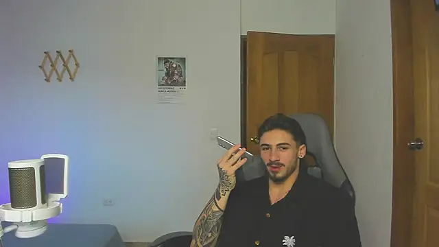 David Brown18 online show from January 16, 10:55 pm