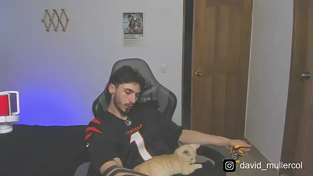 David Brown18 online show from January 29, 12:12 am