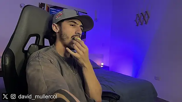 David Brown18 online show from March 18, 2:04 am