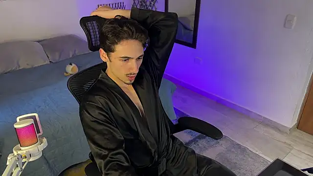 David Brown18 online show from March 14, 9:53 pm