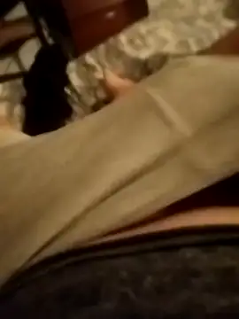 Snapshot of angelsanchez12212 chatting on October 25, 7:16 am angelsanchez12212 online show from October 25, 7:16 am