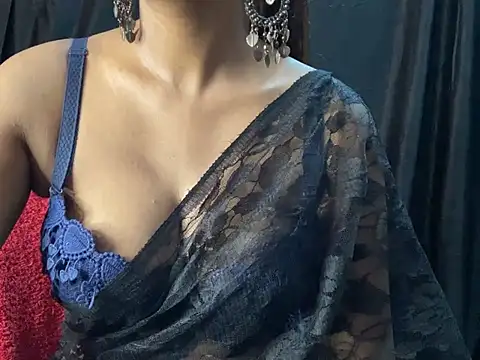 Sexy trisha  7 online show from January 7, 8:10 pm