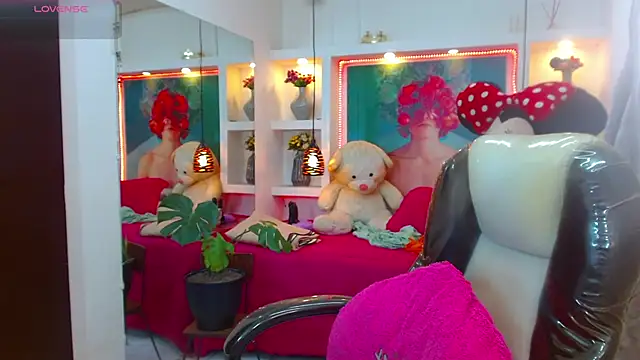 Snapshot of lorenapinto chatting on October 29, 5:58 pm lorenapinto online show from October 29, 5:58 pm