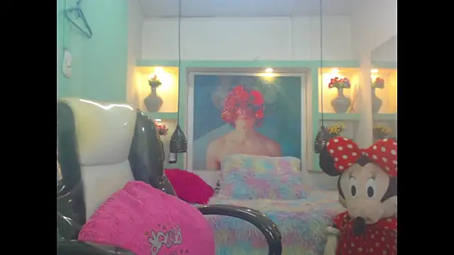 Snapshot of lorenapinto chatting on August 4, 3:53 am lorenapinto online show from August 4, 3:53 am
