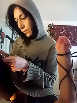 freyamoret online show from March 14, 1:57 pm