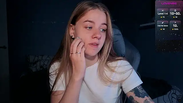 candy maggie online show from October 28, 6:21 pm