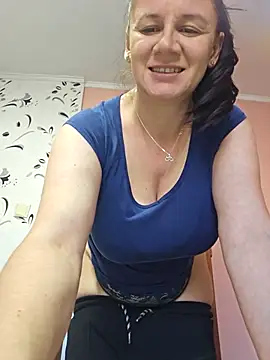 Snapshot of KristenVega chatting on November 13, 11:53 am KristenVega online show from November 13, 11:53 am