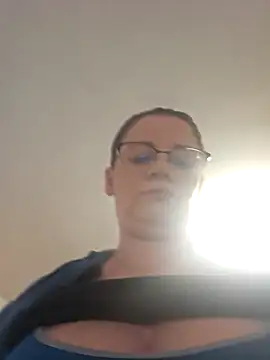 Snapshot of KristenVega chatting on November 20, 8:58 am KristenVega online show from November 20, 8:58 am