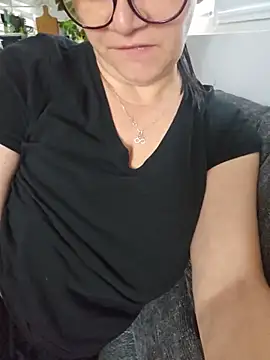 KristenVega online show from July 9, 8:07 am