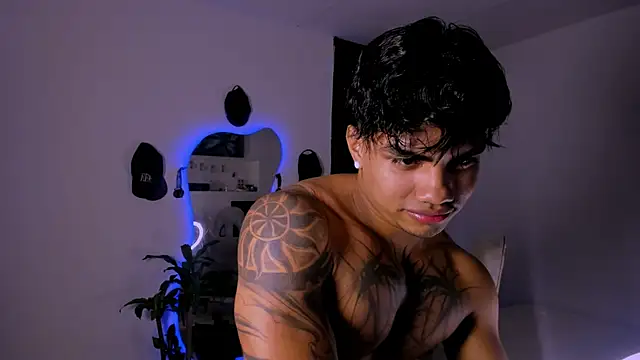 Young laroi online show from January 18, 7:38 am