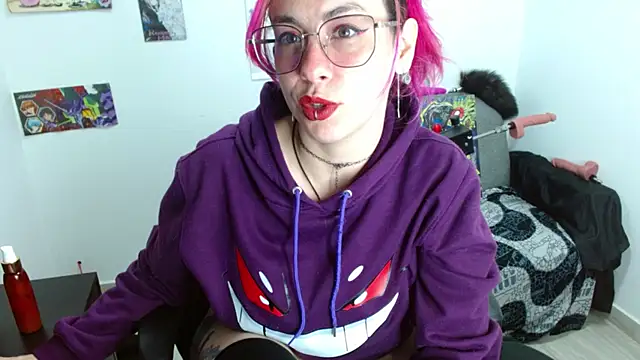 Snapshot of natasha_laulau chatting on May 12, 12:52 am natasha laulau online show from May 12, 12:52 am