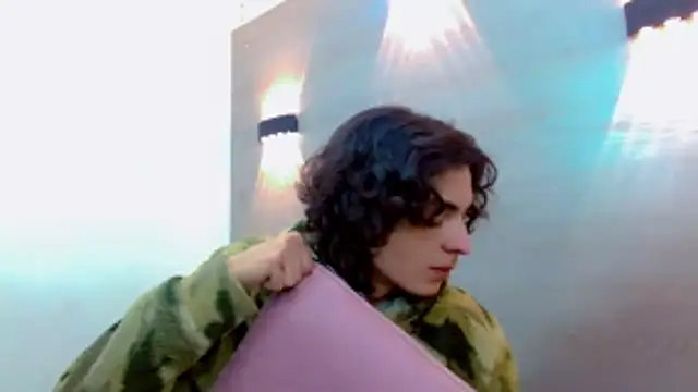 Sr BonnyEthan online show from November 10, 2:05 pm