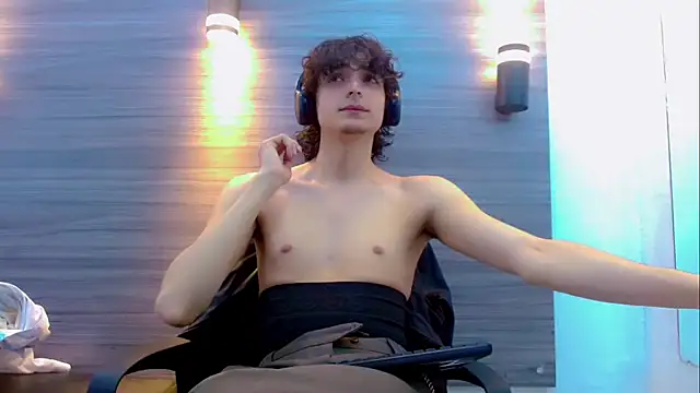 Sr BonnyEthan online show from March 12, 12:55 pm