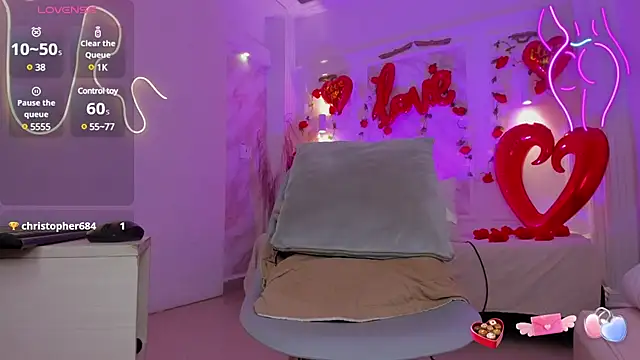 NastassjaCandy online show from February 13, 10:11 pm