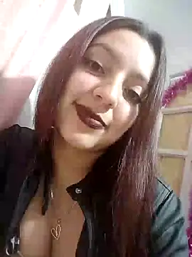 Snapshot of Isa-Jones chatting on December 29, 1:02 am Isa-Jones online show from December 29, 1:02 am