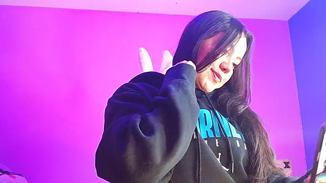 Snapshot of Isa-Jones chatting on October 14, 3:40 am Isa-Jones online show from October 14, 3:40 am