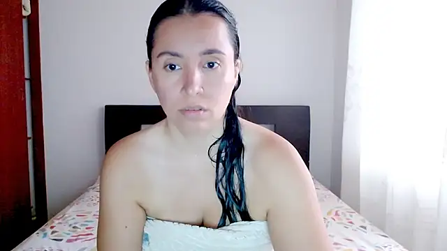 emely sexx20 online show from October 11, 1:42 pm