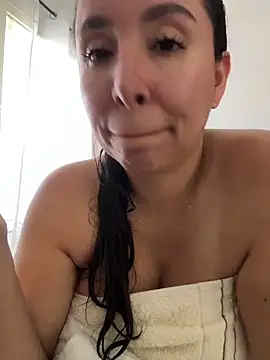 emely sexx20 online show from February 8, 3:48 pm