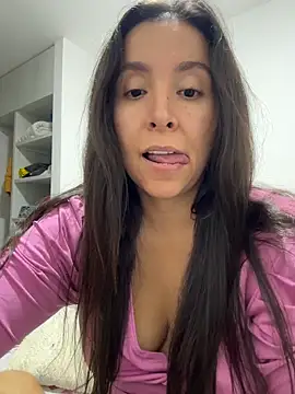 emely sexx20 online show from June 10, 2:56 am