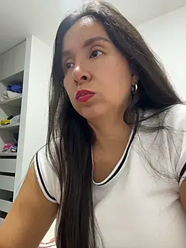 emely sexx20 online show from June 15, 12:46 am