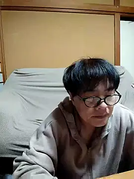 Snapshot of Rey-16 chatting on February 24, 7:55 am Rey-16 online show from February 24, 7:55 am