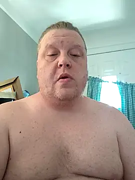 Snapshot of jrsexy83 chatting on March 10, 5:18 pm jrsexy83 online show from March 10, 5:18 pm