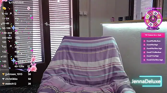 Snapshot of JennaDeluxe chatting on May 15, 3:30 pm JennaDeluxe online show from May 15, 3:30 pm