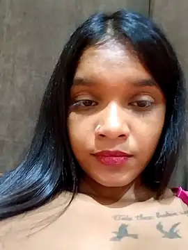 Indianqueen03 online show from December 28, 7:22 pm