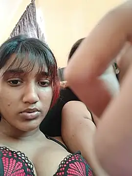 Snapshot of Indianqueen03 chatting on June 24, 11:53 am Indianqueen03 online show from June 24, 11:53 am