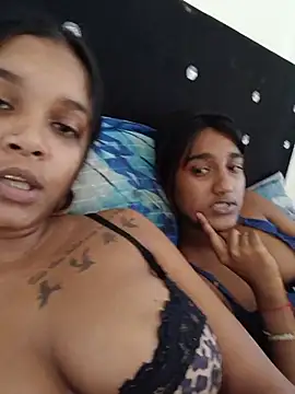 Snapshot of Indianqueen03 chatting on July 22, 12:30 pm Indianqueen03 online show from July 22, 12:30 pm