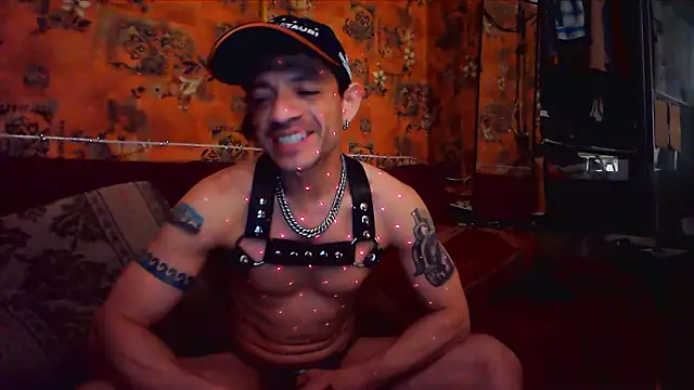 Snapshot of Tony_Torrente chatting on January 13, 1:13 am Tony Torrente online show from January 13, 1:13 am