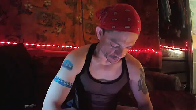 Snapshot of Tony_Torrente chatting on March 17, 4:54 pm Tony Torrente online show from March 17, 4:54 pm