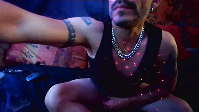 Snapshot of Tony_Torrente chatting on September 23, 10:13 pm Tony Torrente online show from September 23, 10:13 pm