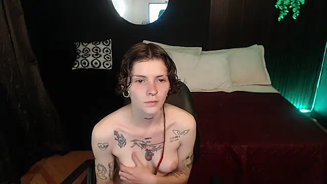 pretty cristal69 online show from January 17, 1:43 am