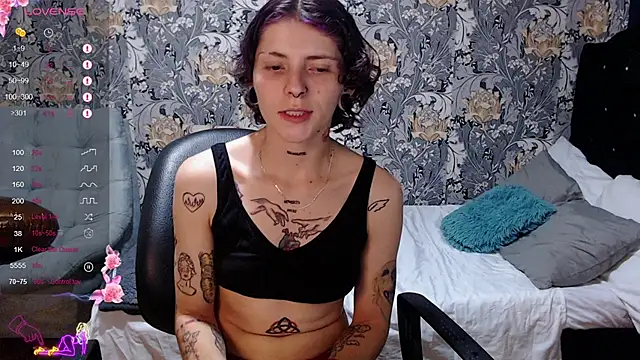 pretty cristal69 online show from May 30, 12:19 am
