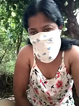 Snapshot of Sexygarl1024 chatting on December 23, 12:46 am Sexygarl1024 online show from December 23, 12:46 am