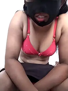 Snapshot of Sexygarl1024 chatting on January 3, 5:28 am Sexygarl1024 online show from January 3, 5:28 am