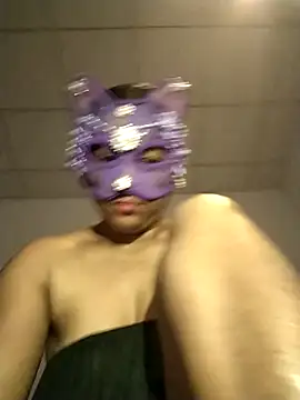 Snapshot of Sexygarl1024 chatting on February 15, 12:59 am Sexygarl1024 online show from February 15, 12:59 am