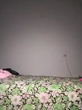 Snapshot of Sexygarl1024 chatting on November 10, 12:42 am Sexygarl1024 online show from November 10, 12:42 am