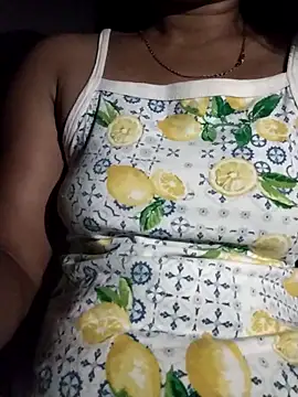 Snapshot of Sexygarl1024 chatting on May 6, 10:04 pm Sexygarl1024 online show from May 6, 10:04 pm