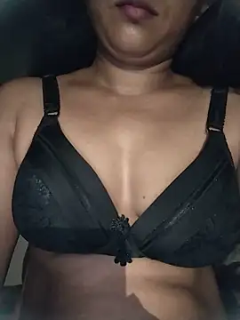 Snapshot of Sexygarl1024 chatting on June 2, 9:50 pm Sexygarl1024 online show from June 2, 9:50 pm