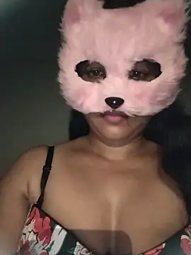 Snapshot of Sexygarl1024 chatting on June 5, 9:53 pm Sexygarl1024 online show from June 5, 9:53 pm
