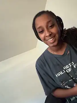 Your Paris online show from November 6, 3:02 pm