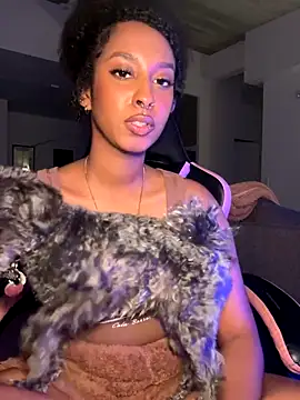 Your Paris online show from January 8, 6:05 am