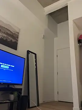 Your Paris online show from January 13, 7:35 am