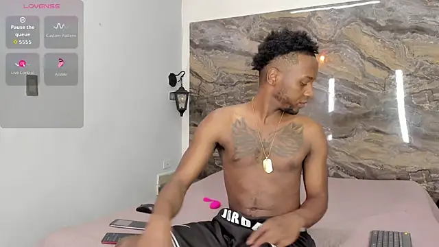 kaleb violeta 1 online show from November 15, 3:59 am