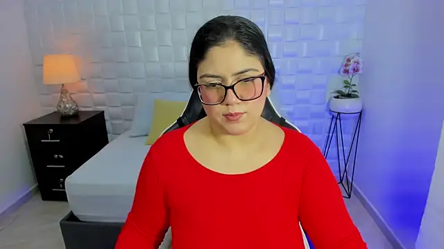 iris torrez  online show from July 21, 11:45 am