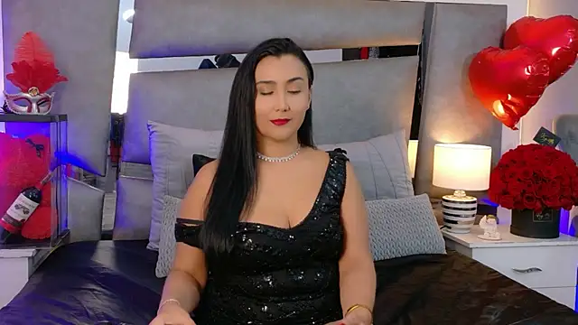 Snapshot of Evangeline_Taylorr chatting on September 25, 6:00 pm Evangeline Taylorr online show from September 25, 6:00 pm