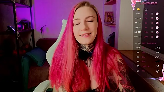 Roxy      online show from November 27, 6:04 am